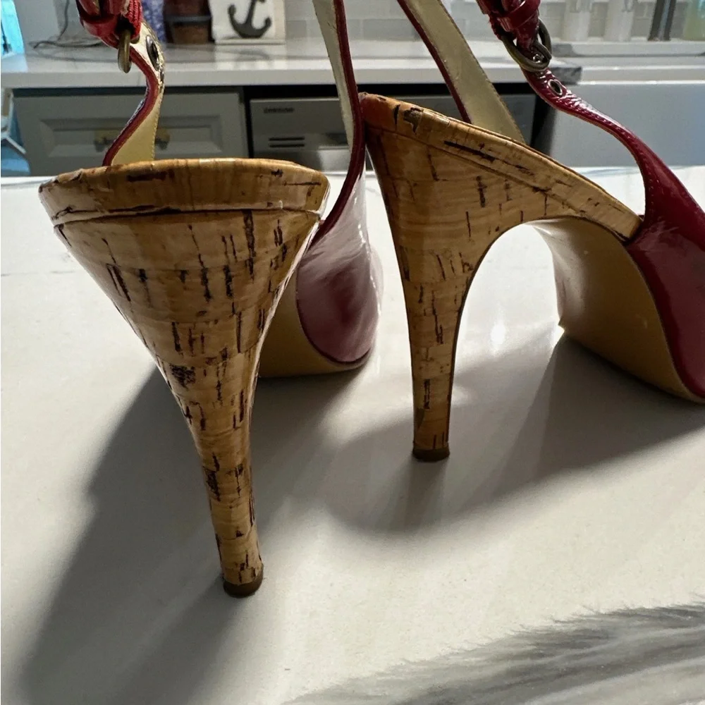 GUESS shoes - Picture 2 of 4